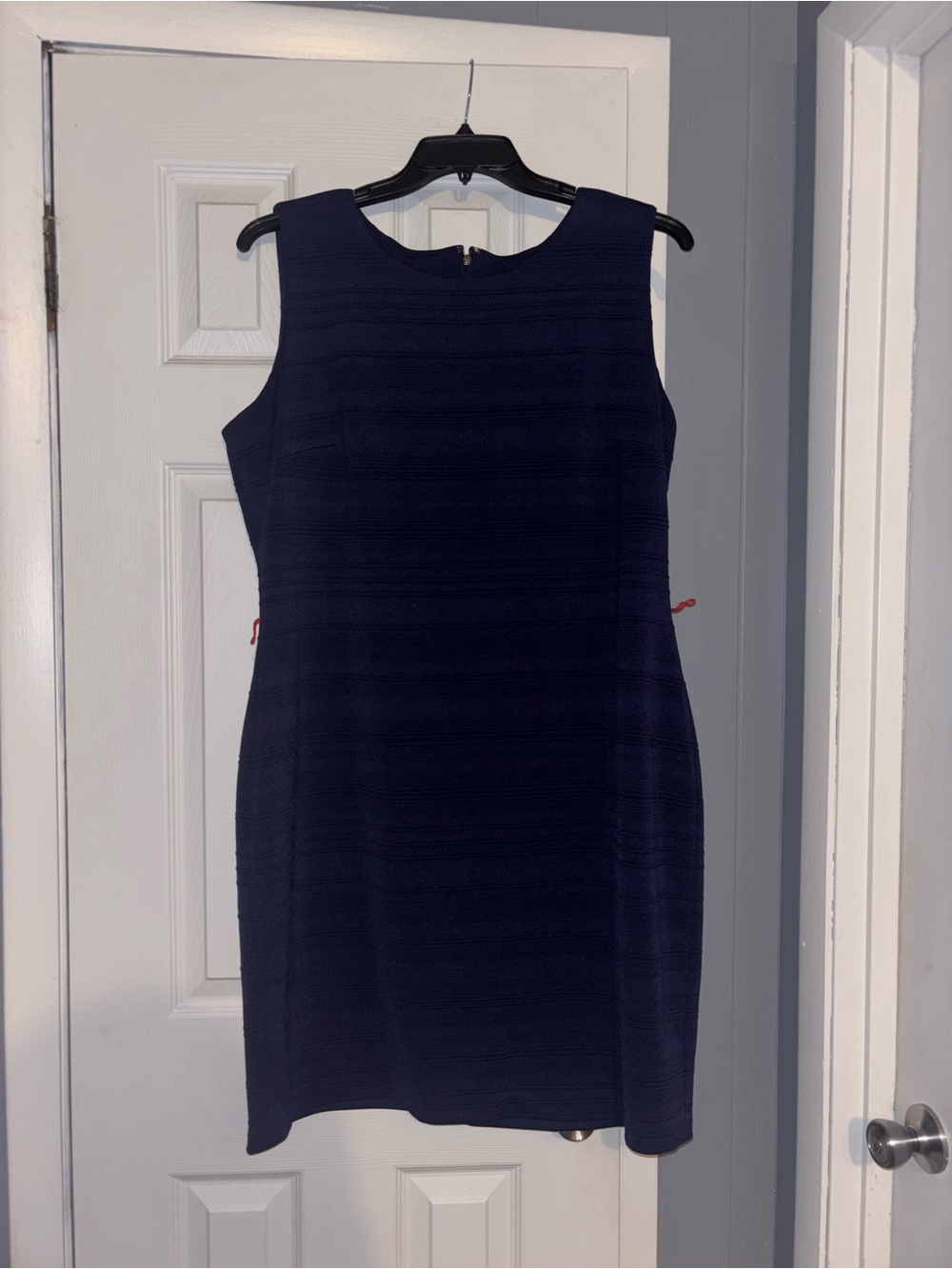 Tommy Hilfiger Navy Textured Sleeveless Sheath Dress